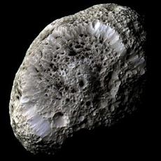 ZAP! Spacecraft discovers Saturn's moon Hyperion is charged